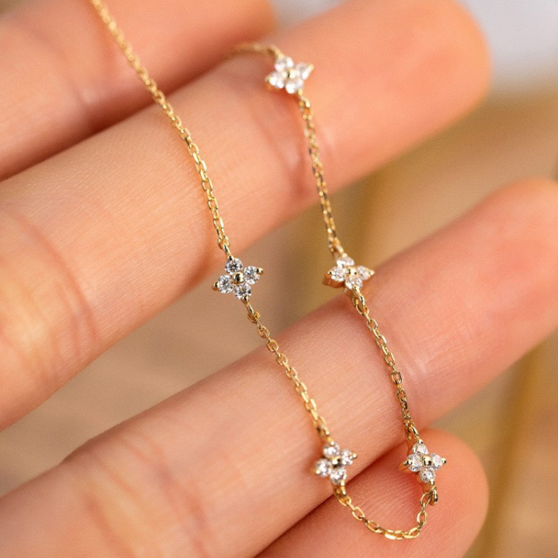 Zirconia Flower Bracelet - Elegant Bracelet