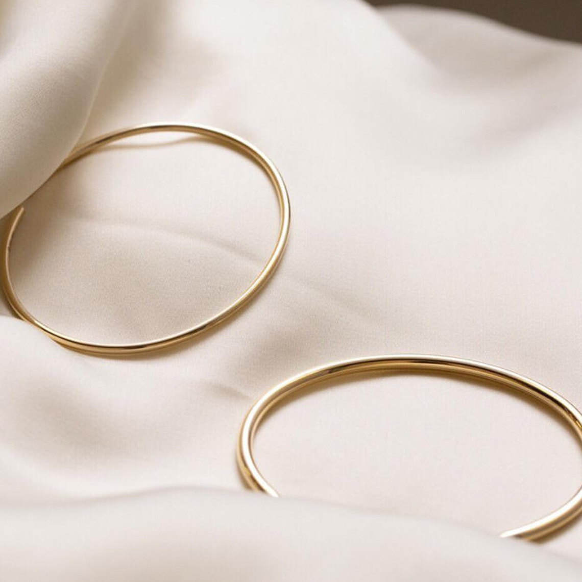 Timeless Bangle - Gold Slip-On Bracelet