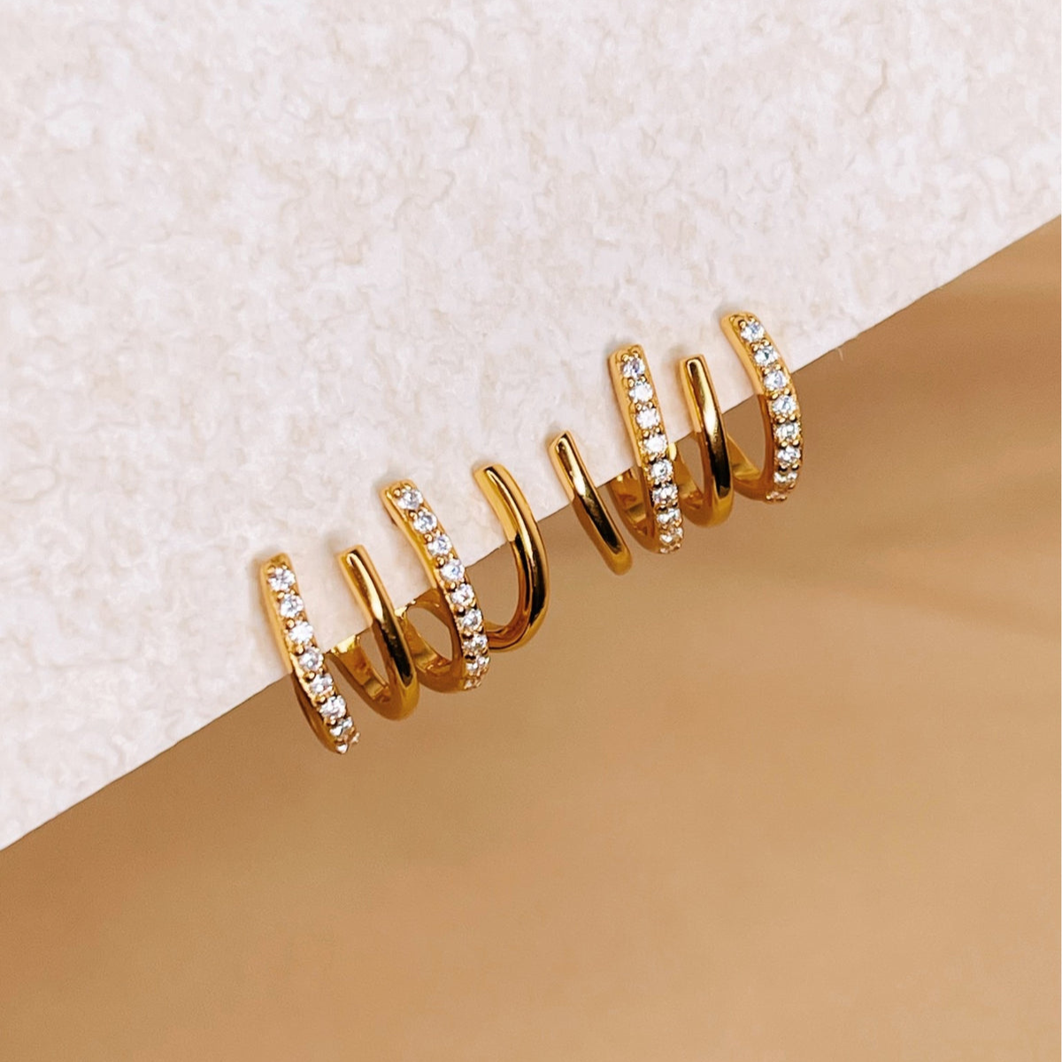 Four-Pointed Zirconia - Inlay Huggie Earrings