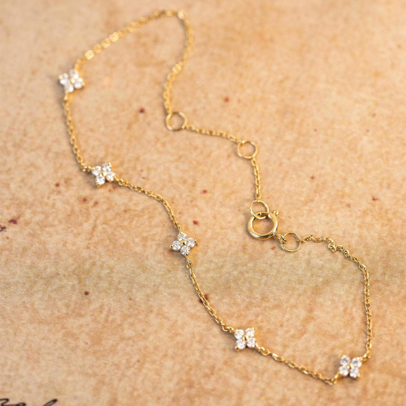 Zirconia Flower Bracelet - Elegant Bracelet