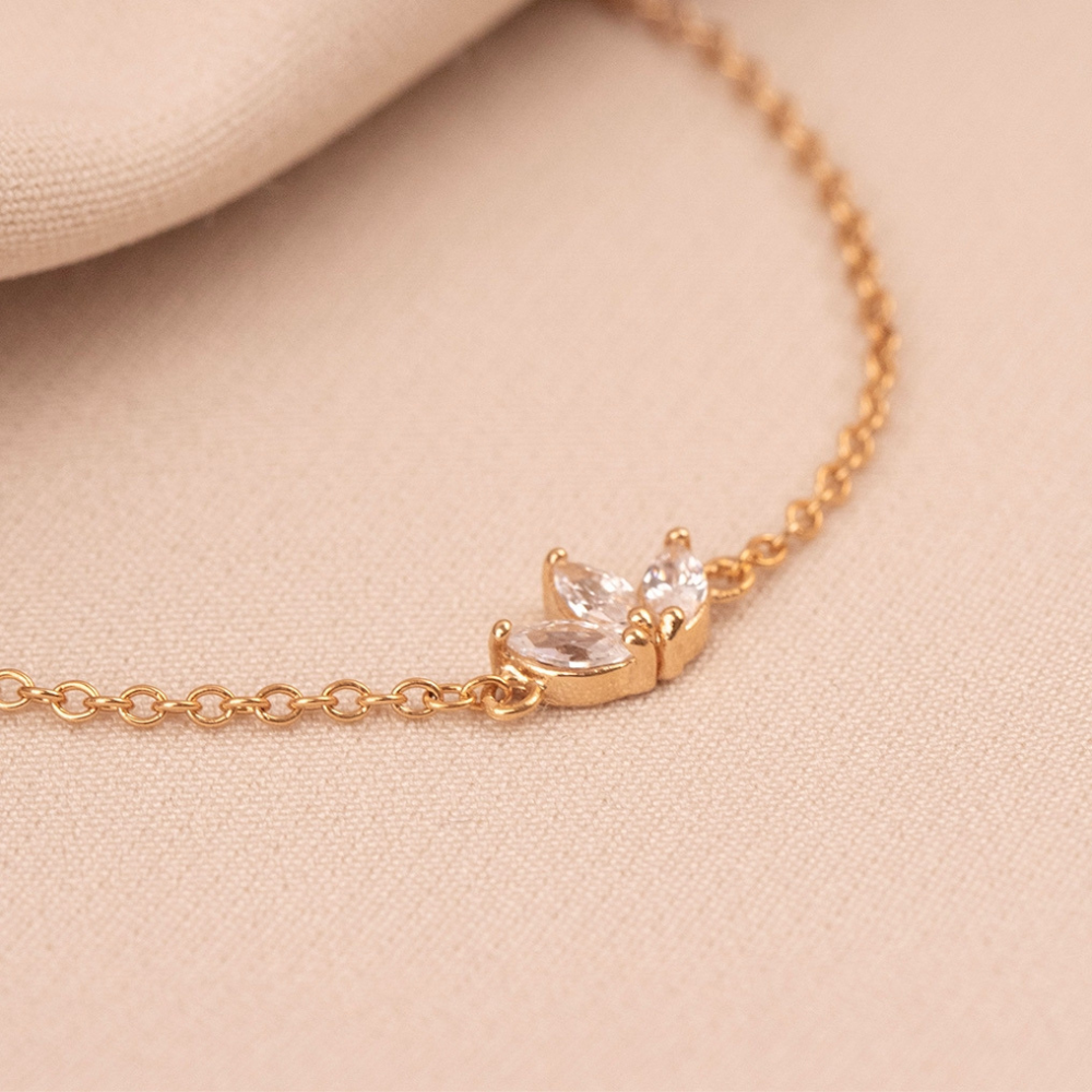 Three Zircon Blossoms - Chain Bracelet