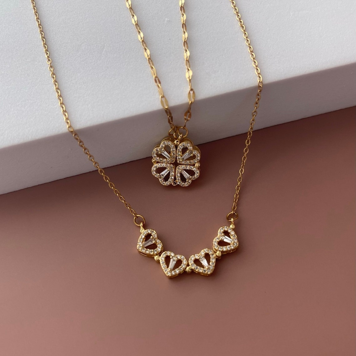 Necklace Featuring Four-Leaf Clover - Magnetic Heart Pendant