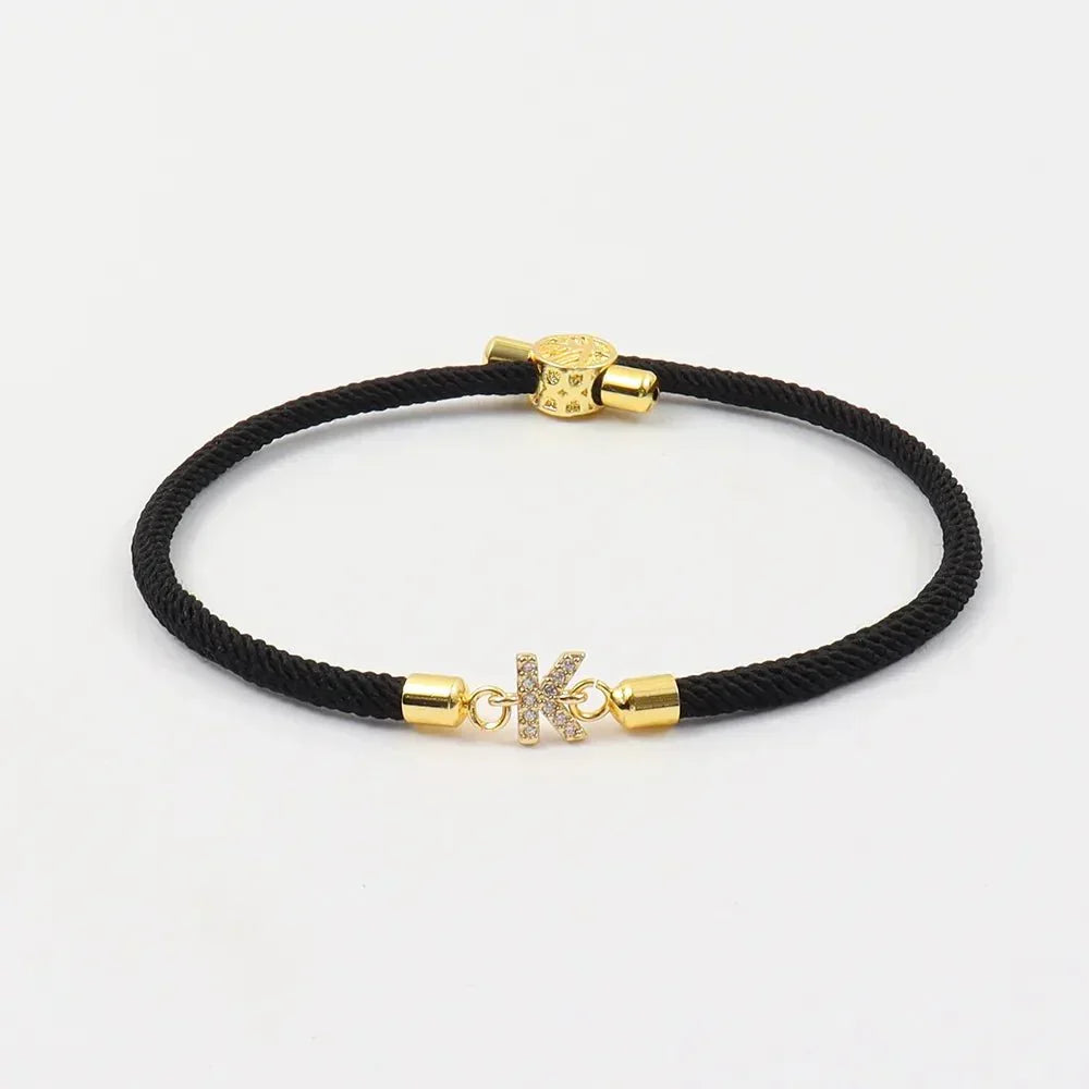 Calla – Adjustable Bracelet Featuring Engraved Initial