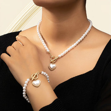 Lara – Set necklace & bracelet heart Pearl