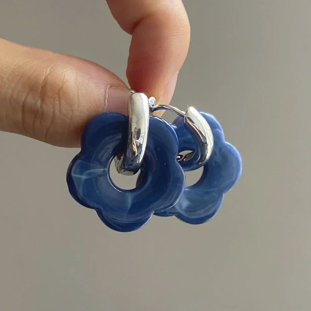 Florella – Flower Hoop Earrings Crafted from Premium Resin