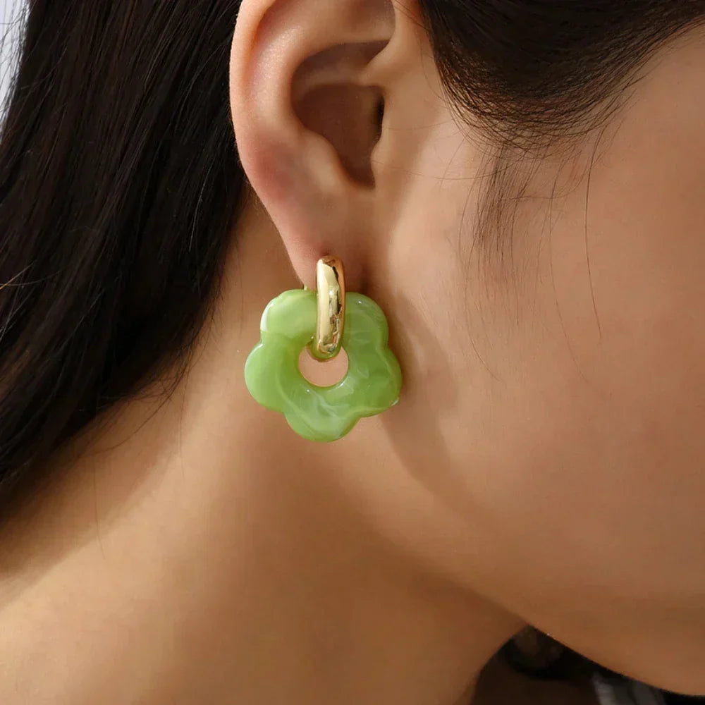 Florella – Flower Hoop Earrings Crafted from Premium Resin