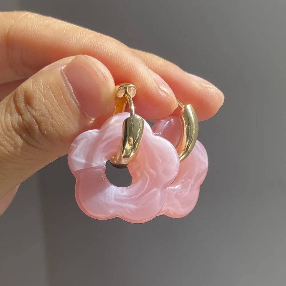 Florella – Flower Hoop Earrings Crafted from Premium Resin