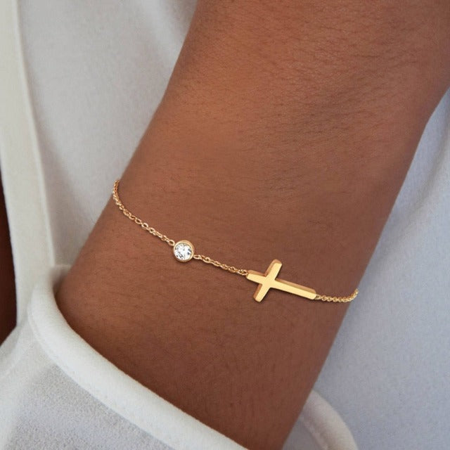 Althea – Bracelet with Cross for Women in Gold & Silver