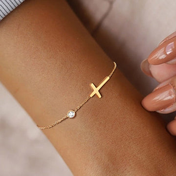 Althea – Bracelet with Cross for Women in Gold & Silver
