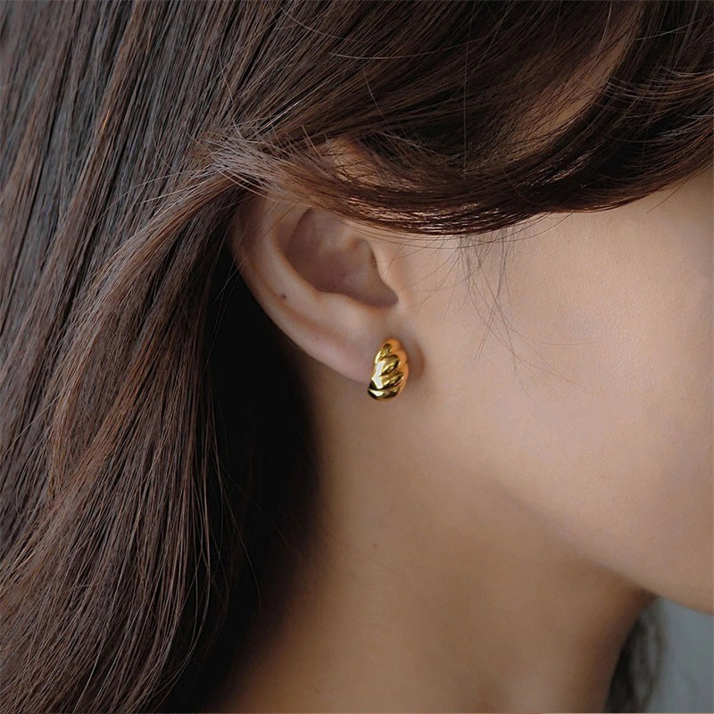 Ellie – Earrings Croissant Gold