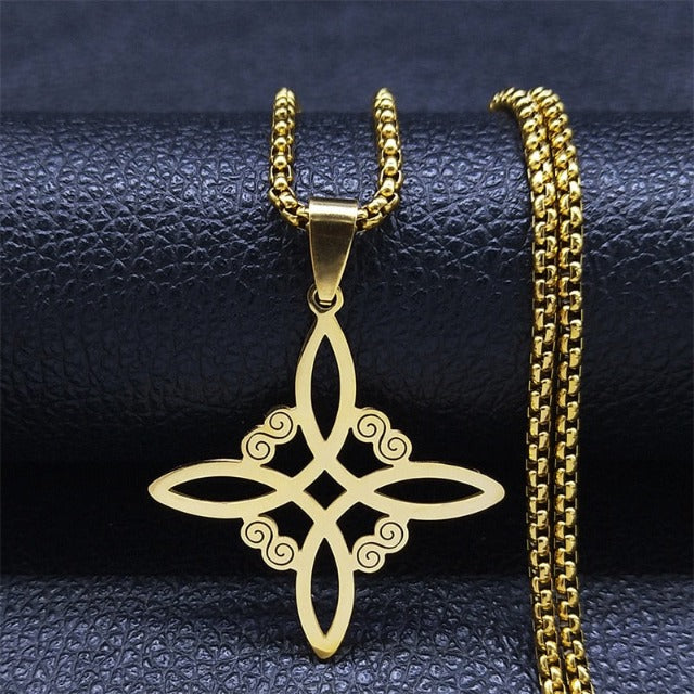Morwen – Necklace Protective Witch Knot