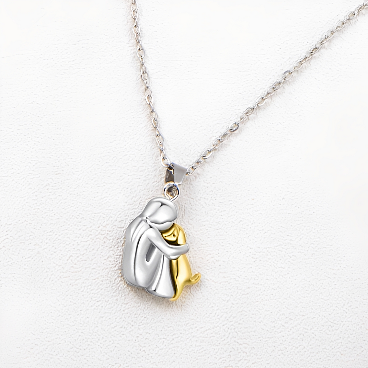 Neko – Necklace Pendant Embrace Dog and Owner