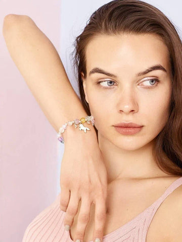 Dreamy - Pearl Bracelet featuring Unicorn Charm