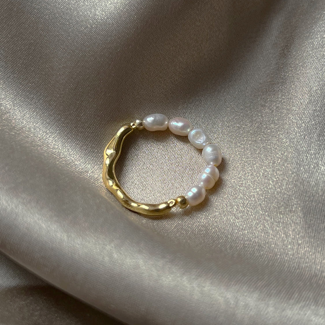 Jane - Duality Gold and Pearl Ring