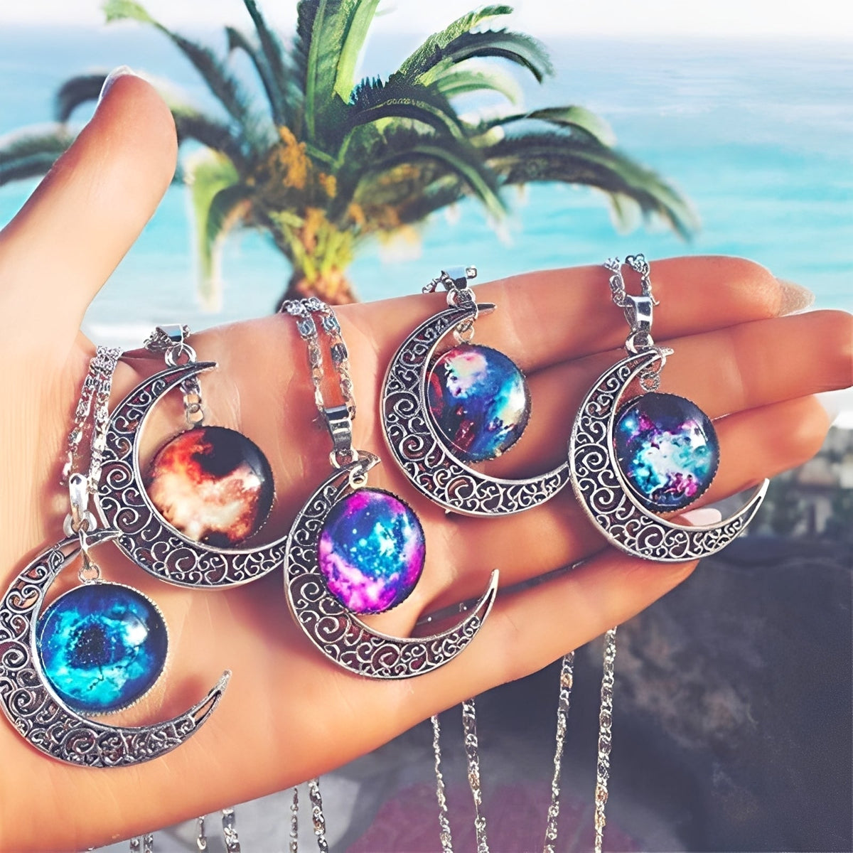 Harriet – Energetic Pendant for Love and Success