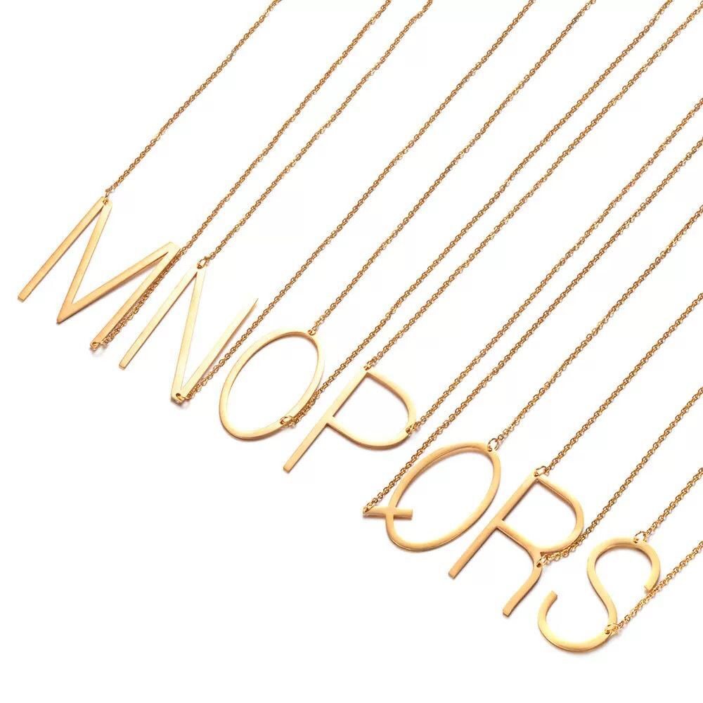 Inez – Necklace Initial Declarative