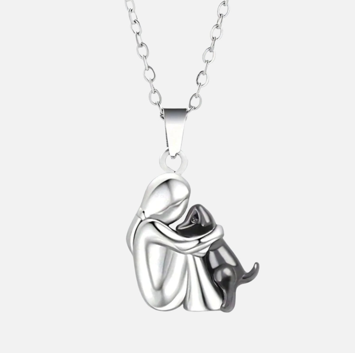 Licht – Necklace featuring an embrace pendant