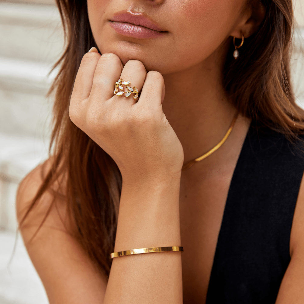 Ysolde – Ring Golden Leaf