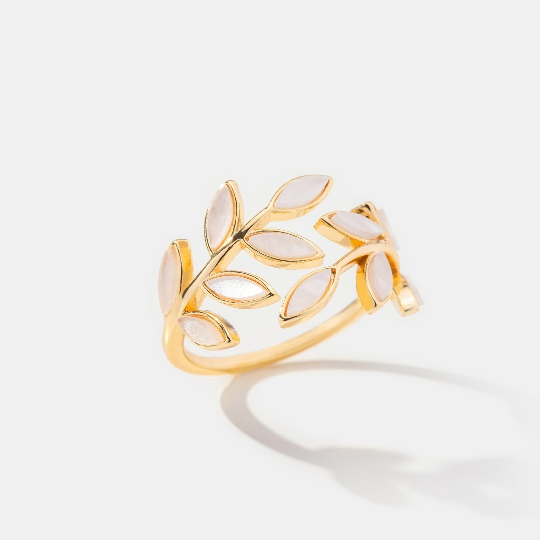 Ysolde – Ring Golden Leaf