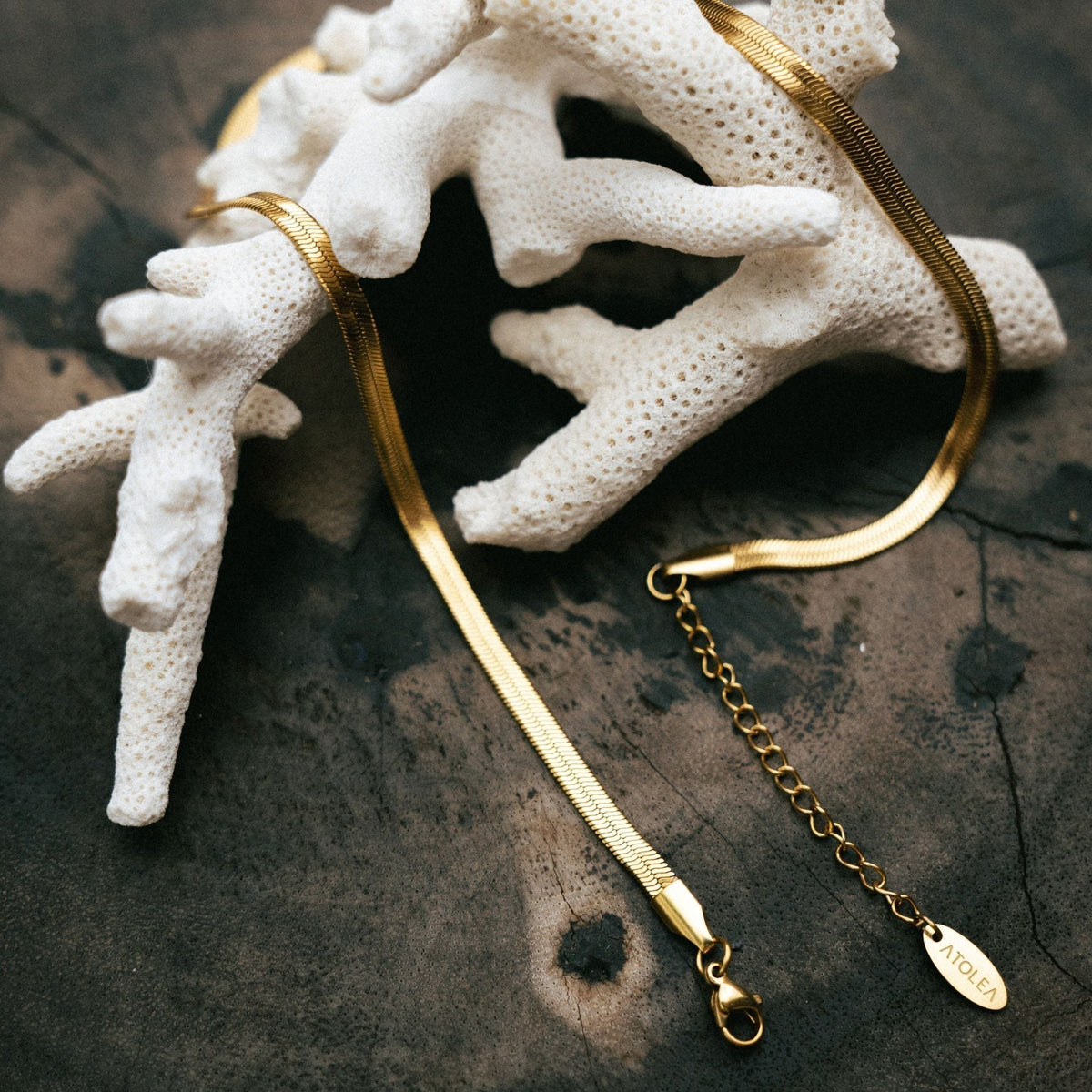 Kauai – Herringbone Necklace Waterproof
