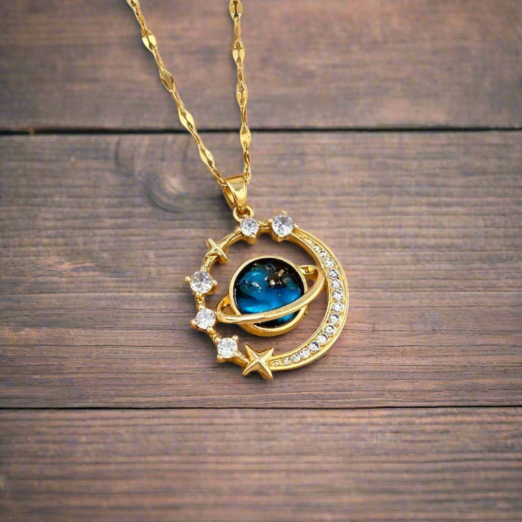 Stellar – Necklace with celestial allure