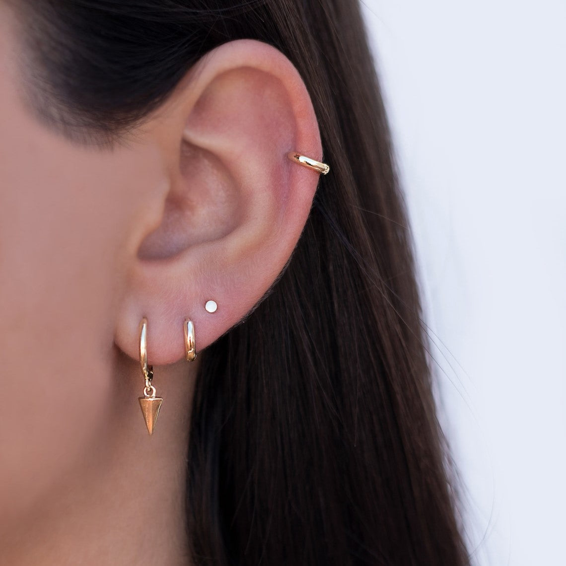 Small Round Dot - Basic Ear Studs