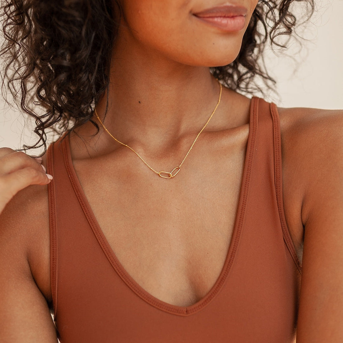 Connected Pendant Necklace - Connection Necklace