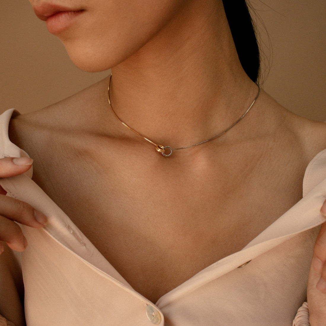 Eternal Circle Necklace - Intertwined Circle Necklace