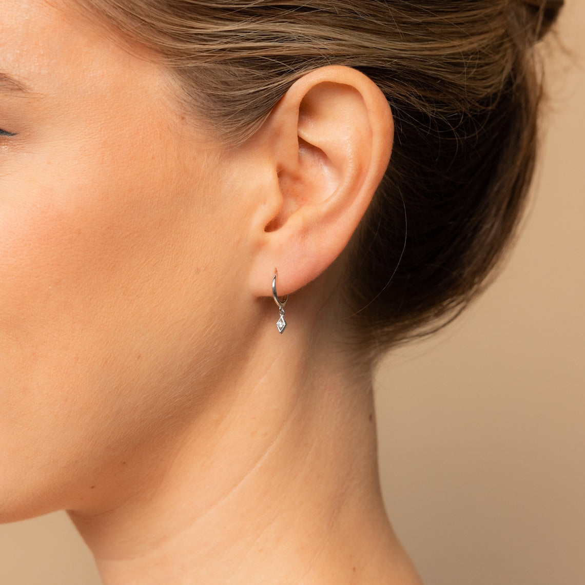 Hanging Earrings - Elegant Diamond Earrings