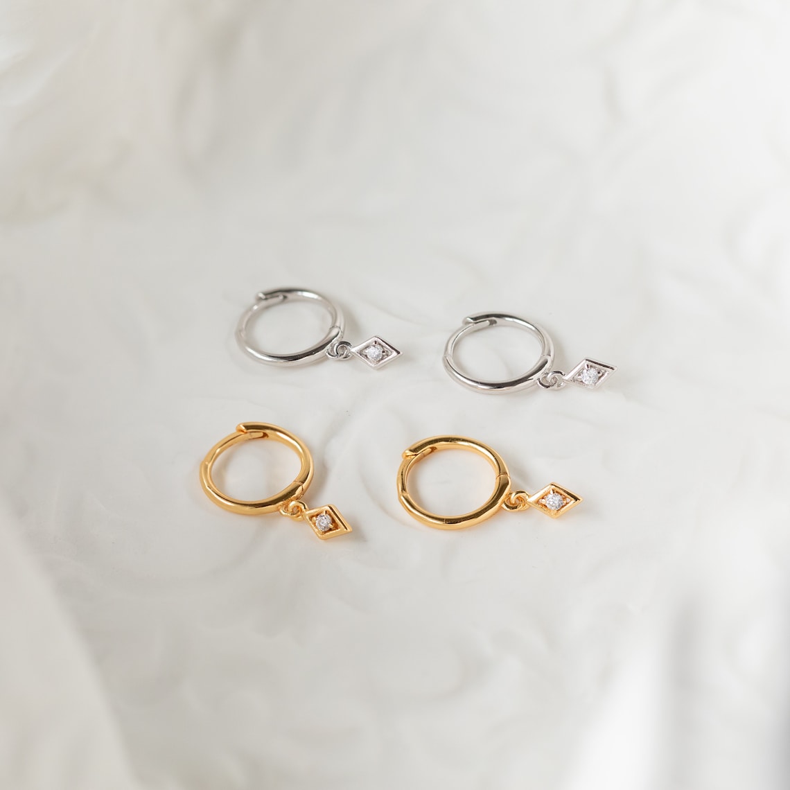 Hanging Earrings - Elegant Diamond Earrings