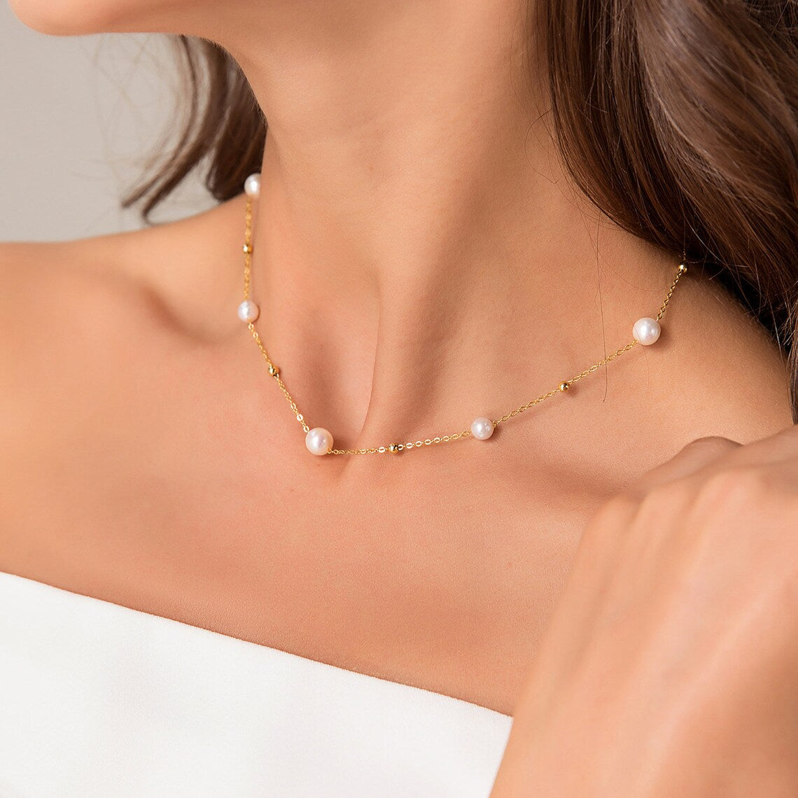 Gold Pearl Necklace - Alternating Pearls and Golden Links