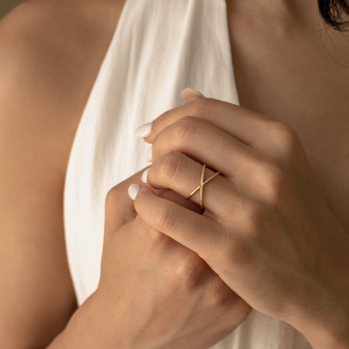 Lena – Luxury pavé X ring