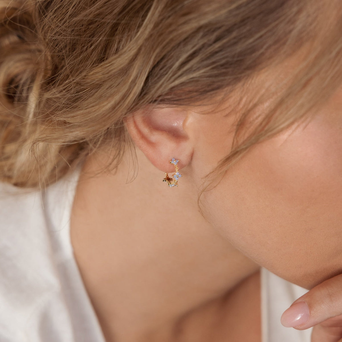Monument Earrings - Ivy Flower Hoops