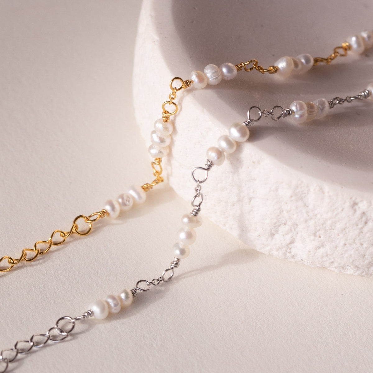 Hailey – Station Bead Bracelet