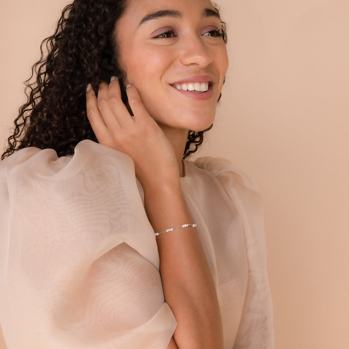 Hailey – Station Bead Bracelet