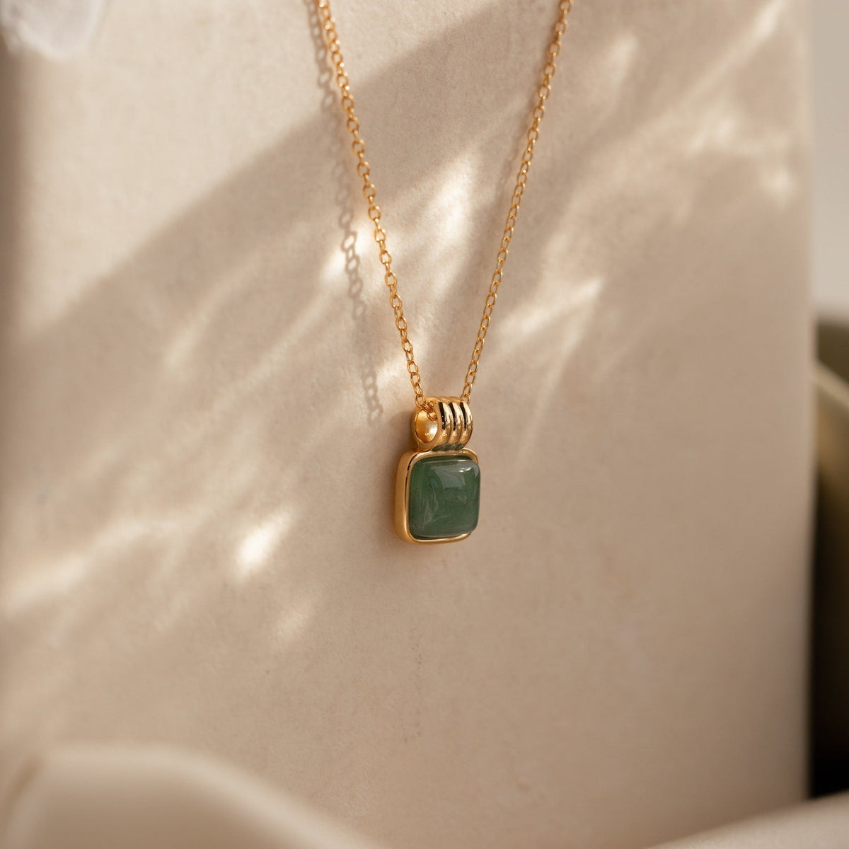 Jade Pendant Necklace - Gleaming Jade Necklace