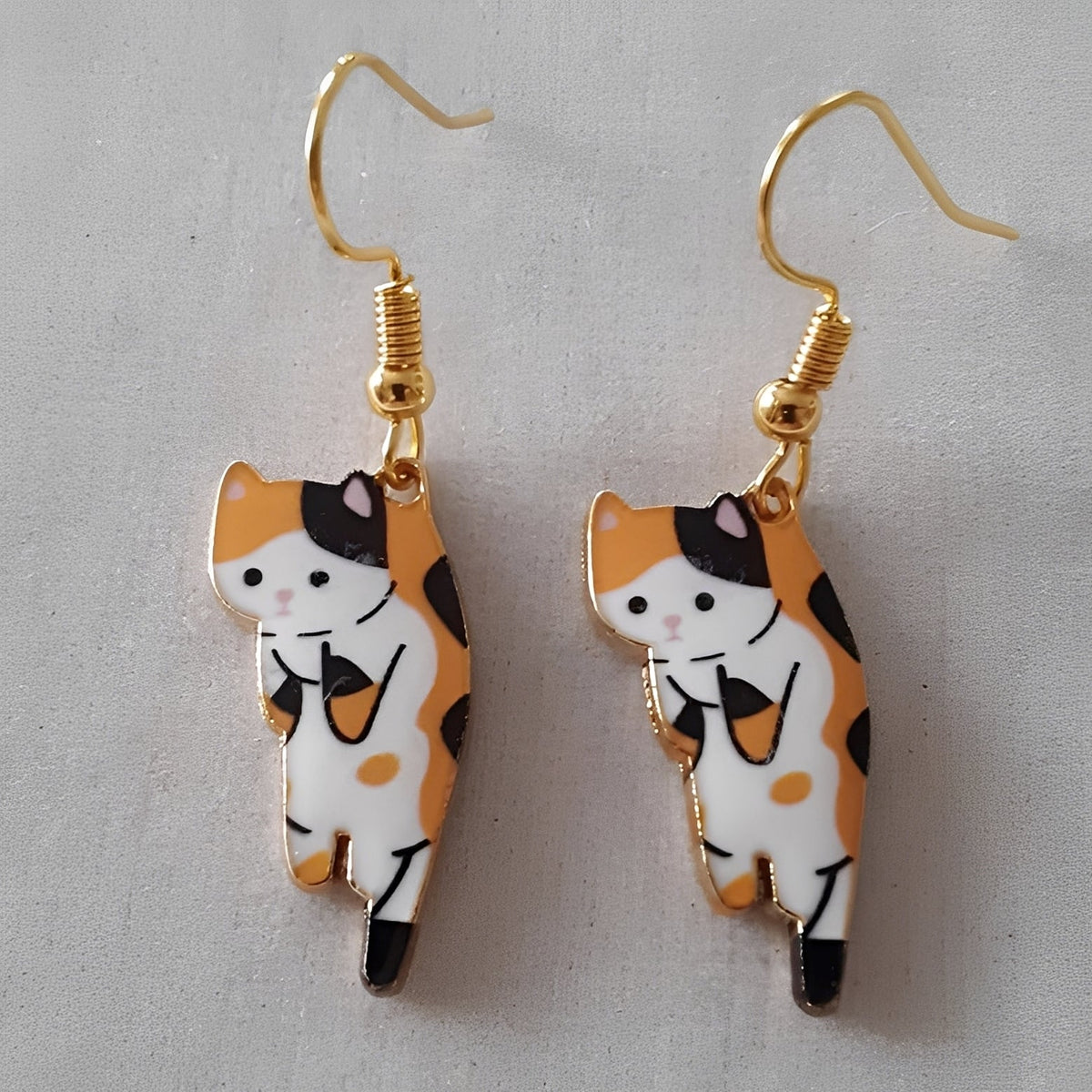 Kate – Hanging Earrings Cat