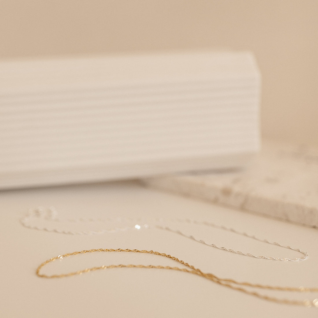 Fretzie – Necklace Twist