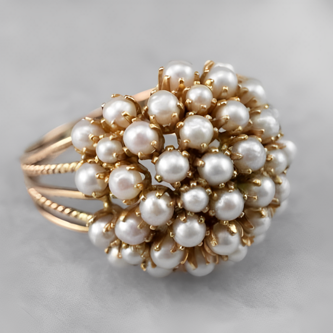 Sharnie – Ring with Set Pearls