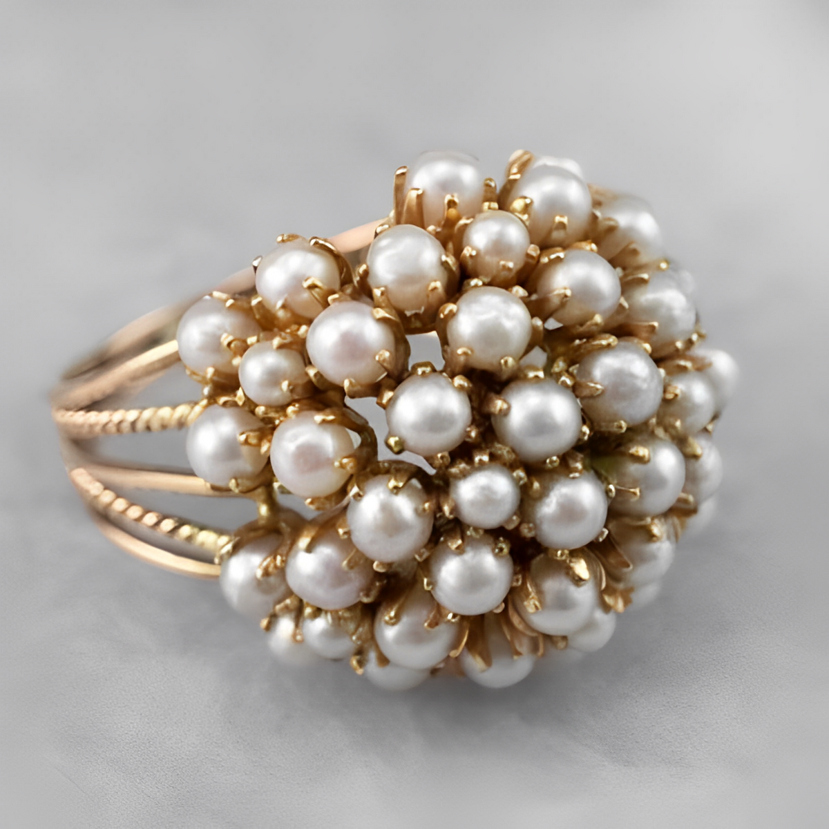 Sharnie – Ring with Set Pearls