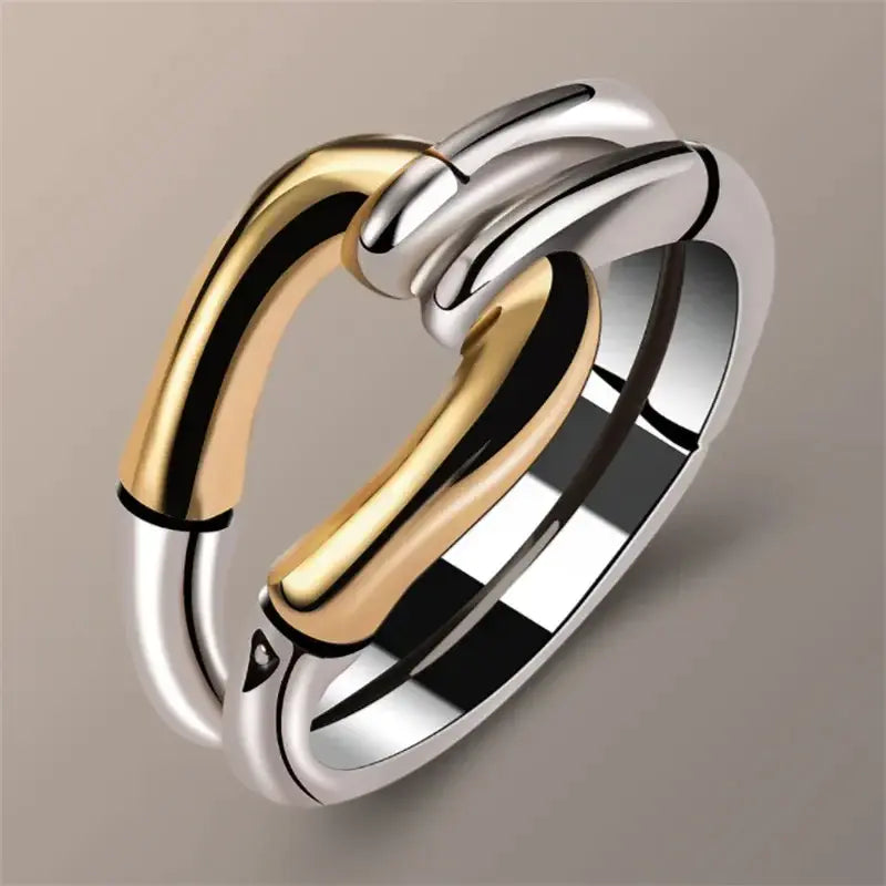 Althéa – Vintage ring featuring a knot design in gold and silver