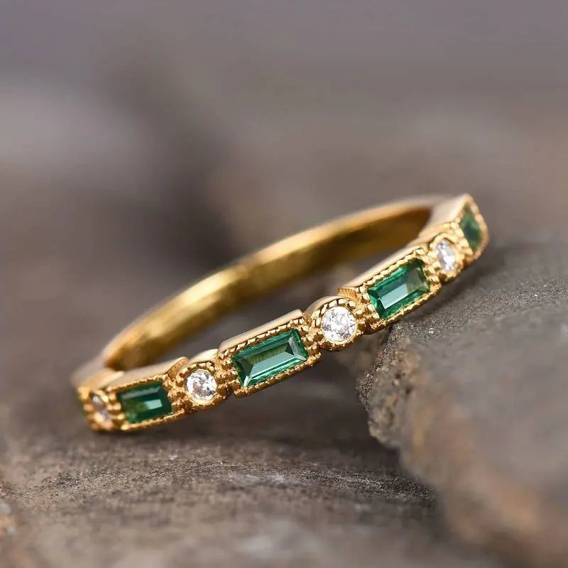 Crista – Green Zircon Gold Statement Ring