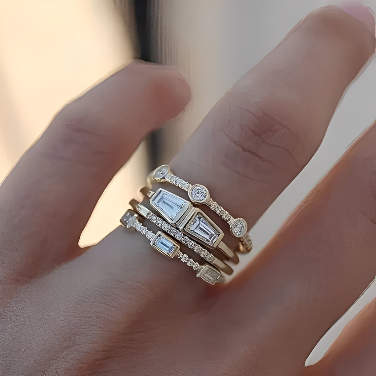 Shuvee – Set of Golden Vintage Rings with Zirconia