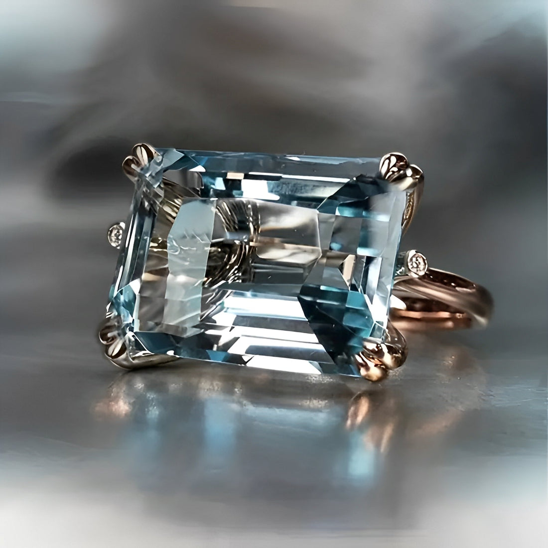 Yvaine – Vintage Ring featuring Blue Zirconia