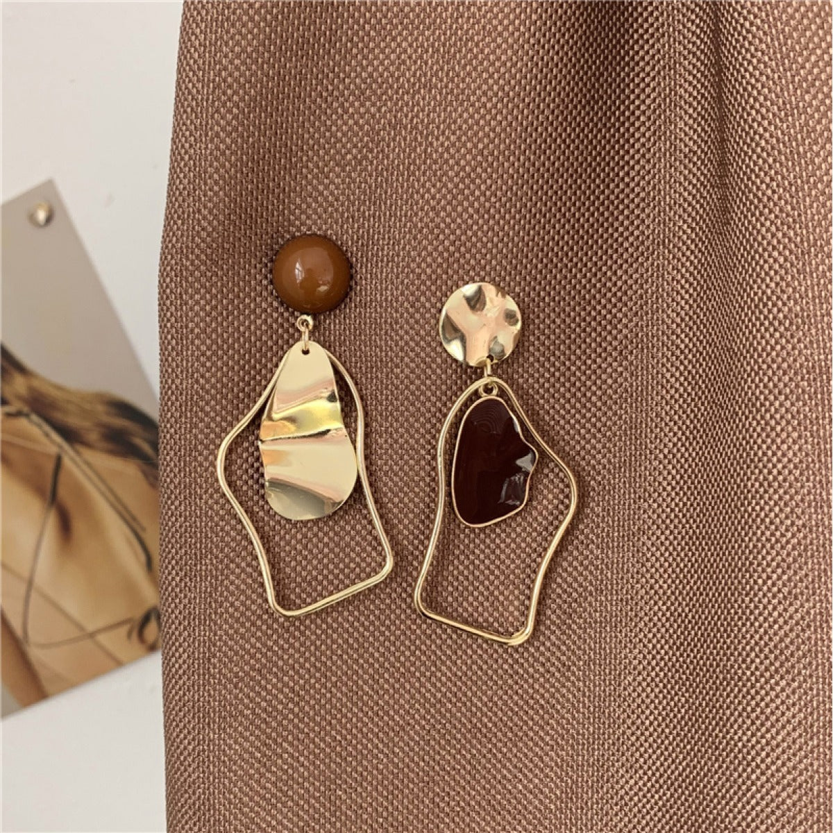 Rhia – Stud Earrings Featuring Hanging Asymmetrical Pendants