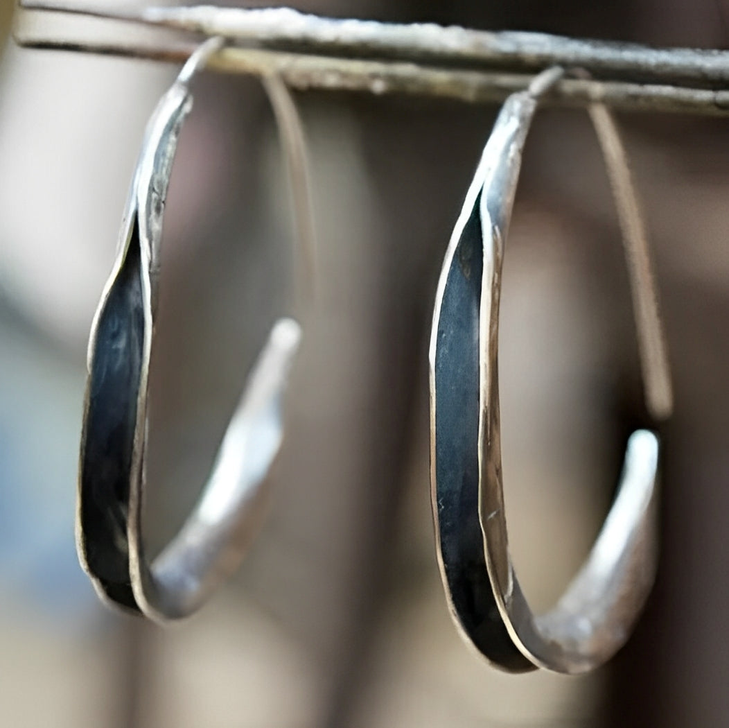 Lina – Eye-catching Earrings Large Circle