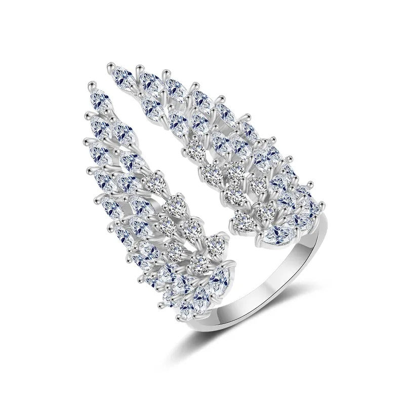 Isaline – Ring Featuring Angel Wings Crafted from Silver