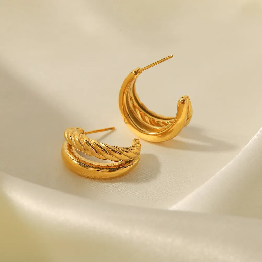 Ayesh – Trendy Gold Earrings