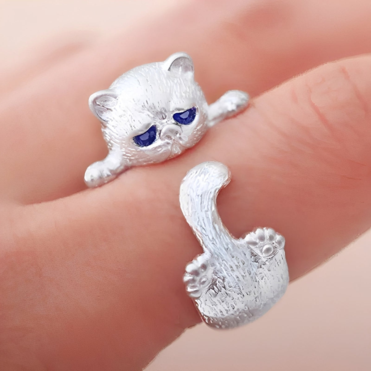 Louna – Stylish Cat Ring crafted from 925 Silver
