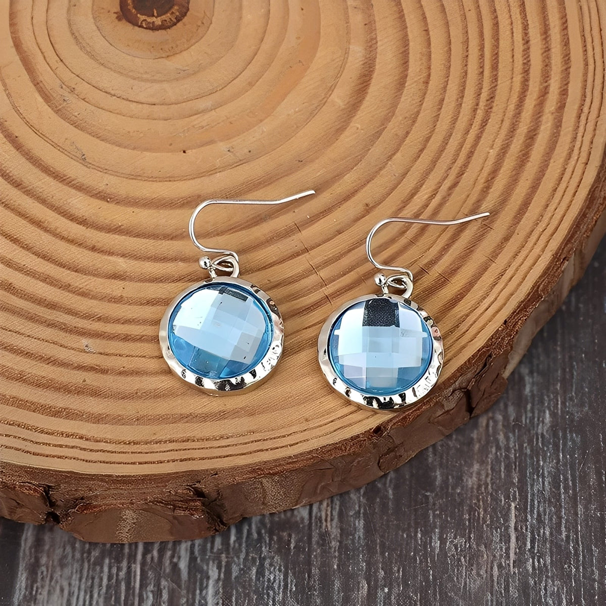 Azura – Vintage Style Earrings Featuring Blue Crystals